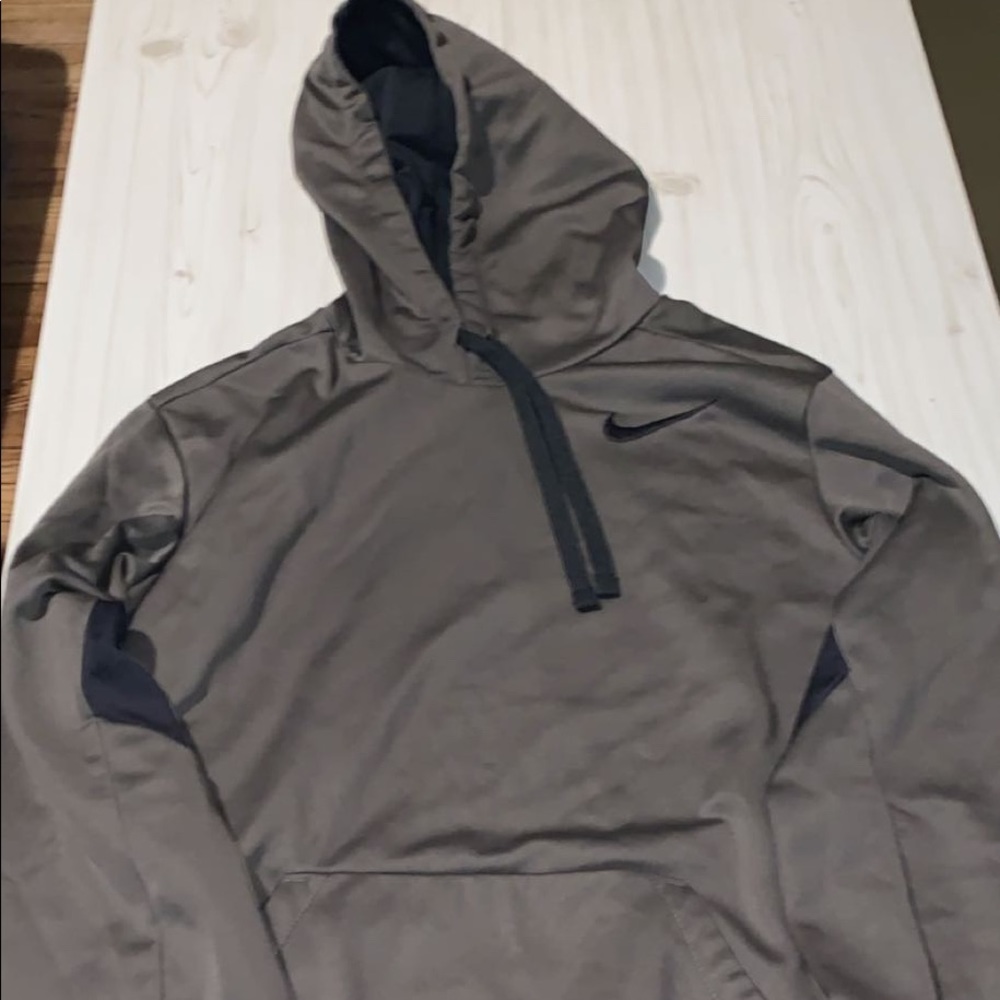 Nike men's green hoodie